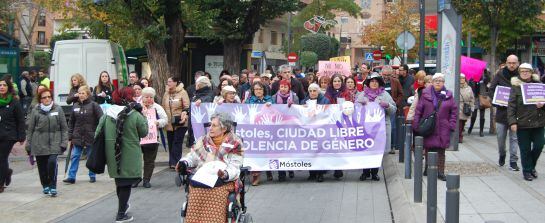 Marcha contra la violencia de género en Móstoles.