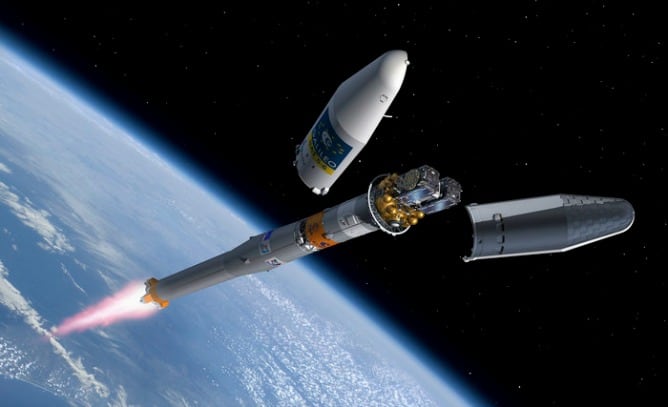 Un cohete Soyuz deposita en el espacio el primer primer satélite europeo del sistema Galileo