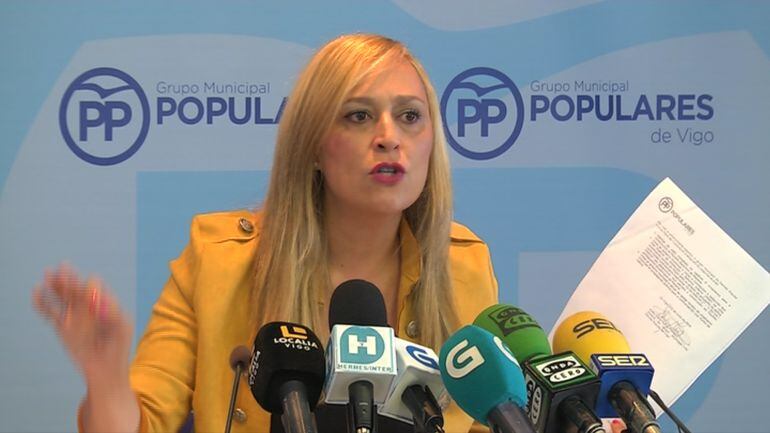 Elena Muñoz en rueda de prensa