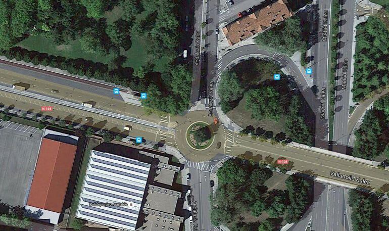 El cruce de las calles Valladolid y Andalucía en el que se produjo el atropello