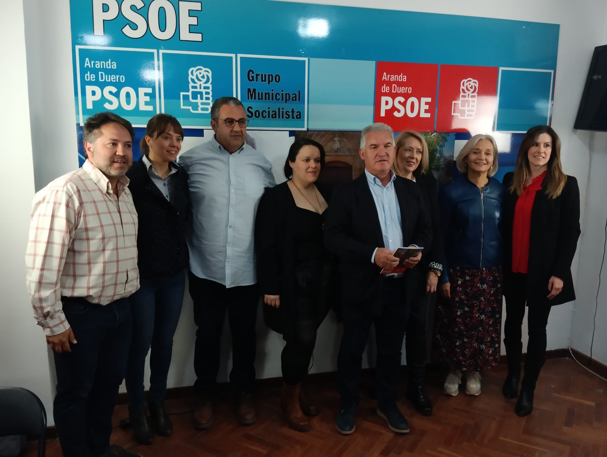 Varios miembros de la candidatura socialista acudieron a la presentación del programa