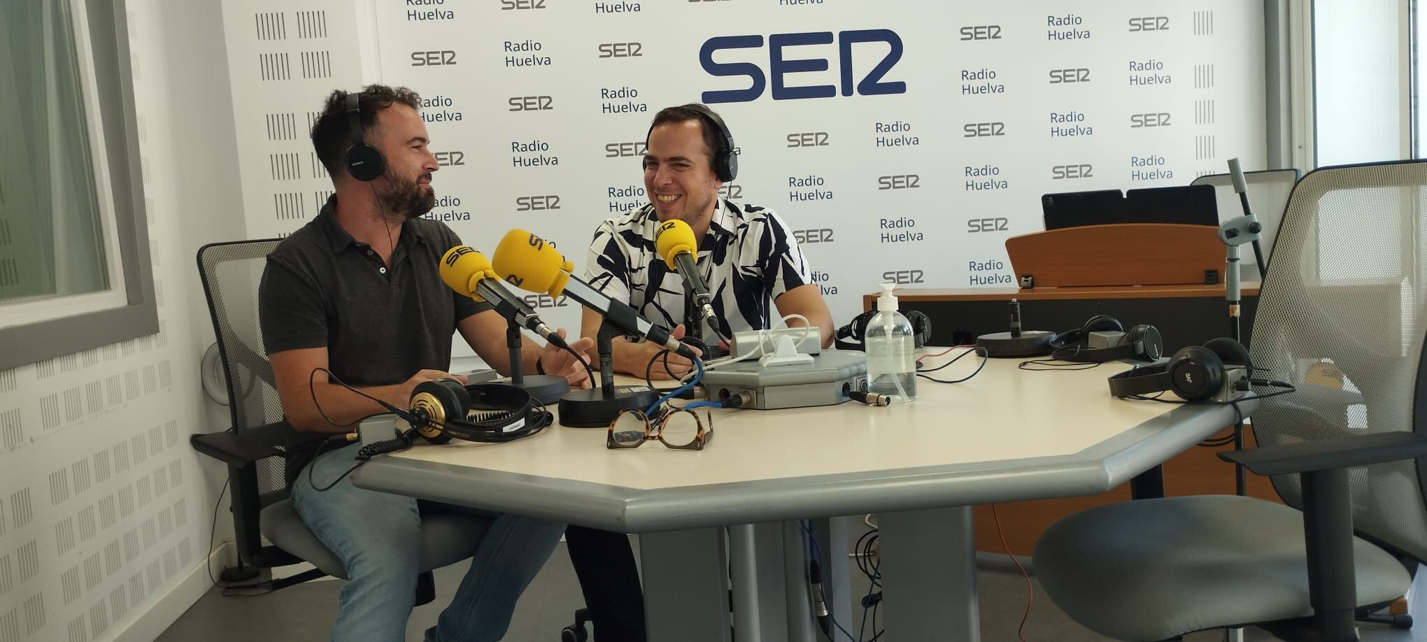El Catedrático pianista Pablo García-Berlanga junto al también profesor de piano onubense Pablo Cruz