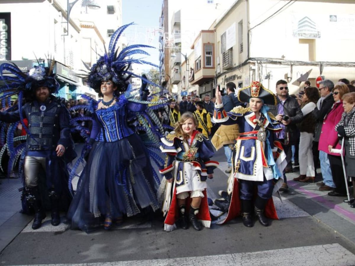 Junta Central de Elda modifica la Media Fiesta por el 75 aniversario de Moros y Cristianos