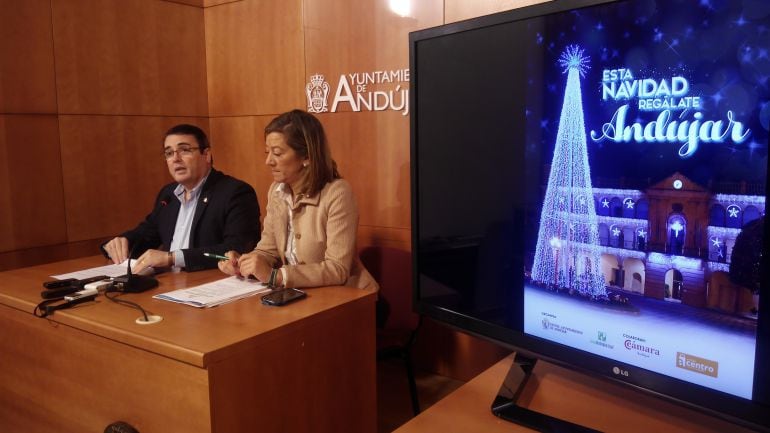 Presentación de la campaña 'Regálate Andújar'