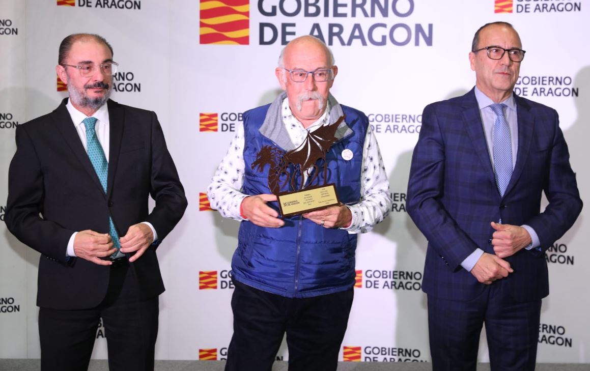 Roberto Iglesias junto a Javier Lambán y Felipe Faci