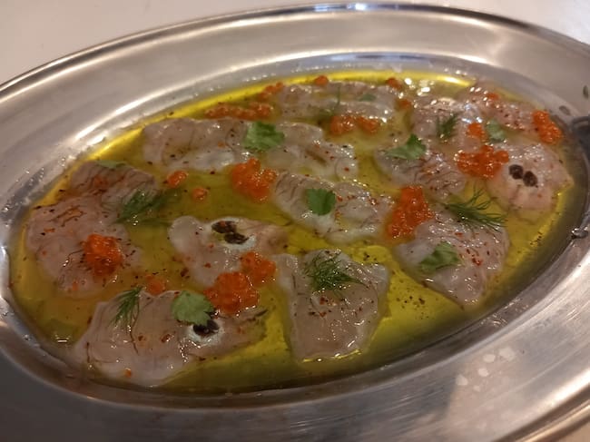 Galera cruda con cítricos