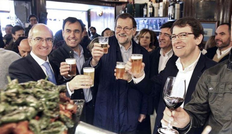 Mariano Rajoy en una visita anterior a la capital charra