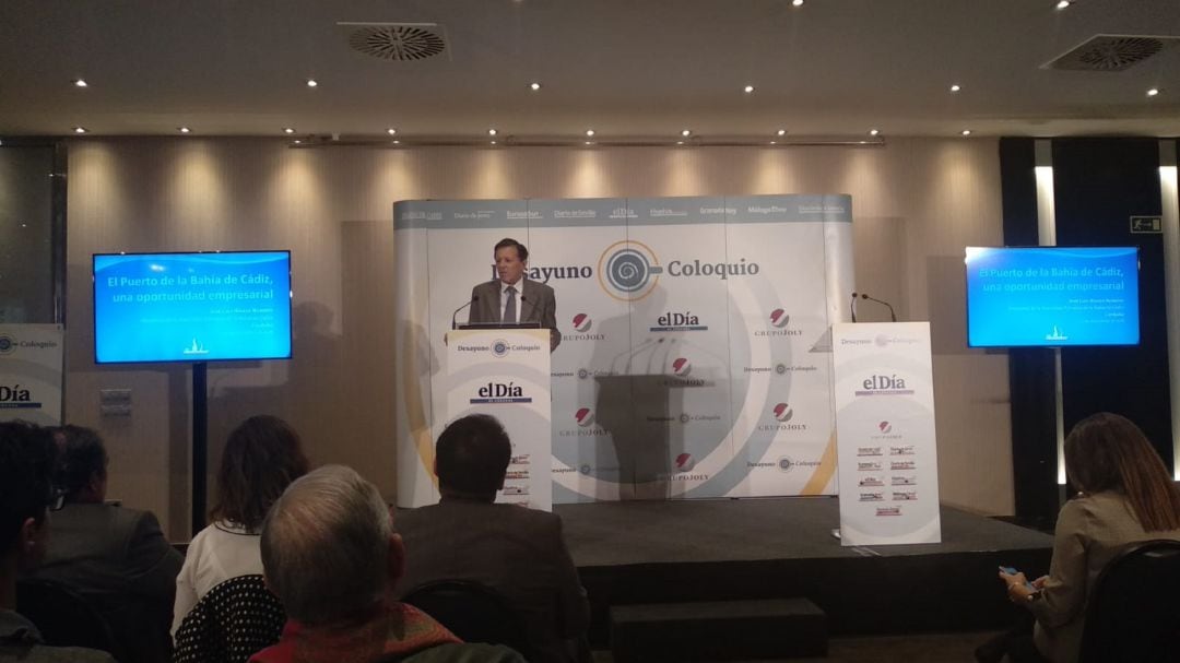 José Luis Blanco, presidente de la Autoridad Portuaria Bahía de Cádiz en el acto del Grupo Yoly