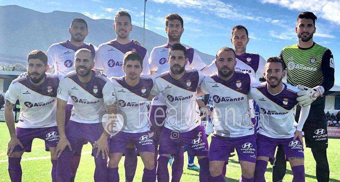 Once inicial del conjunto blanco en Alhaurín el Grande.