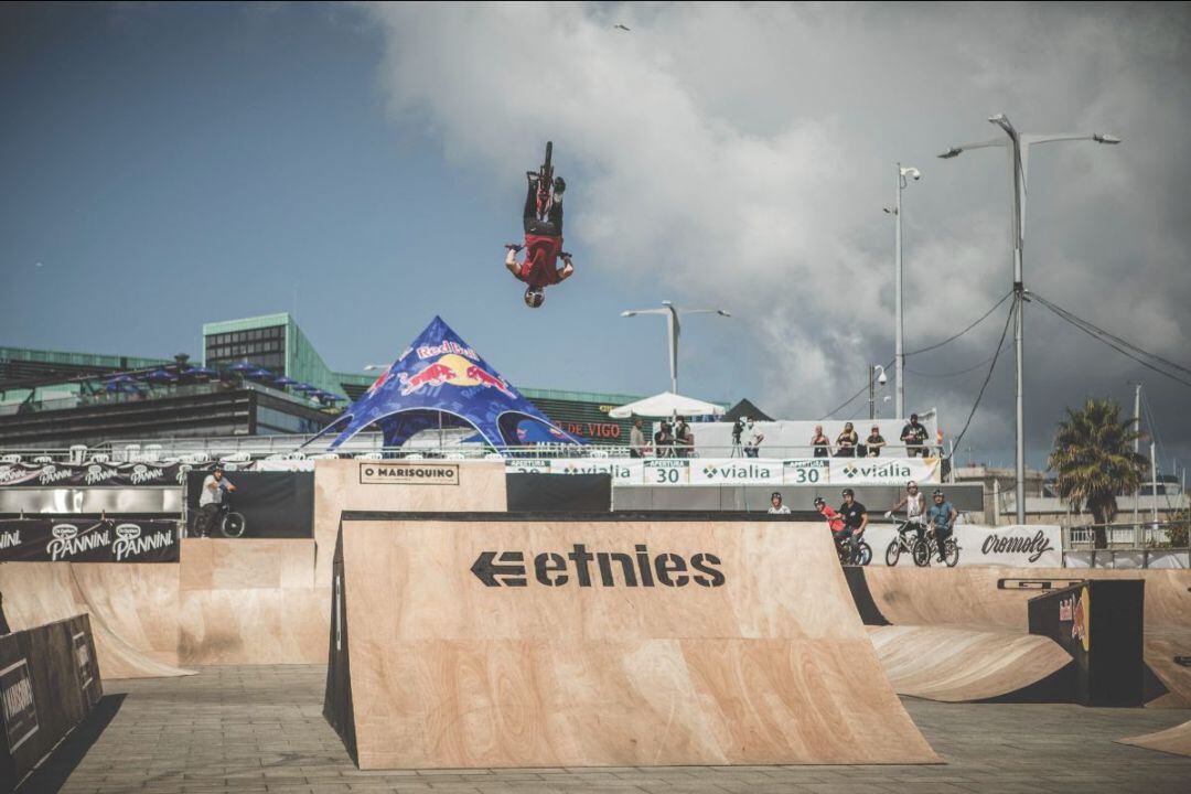 El croata Marin Rantes, ganador en BMX Park