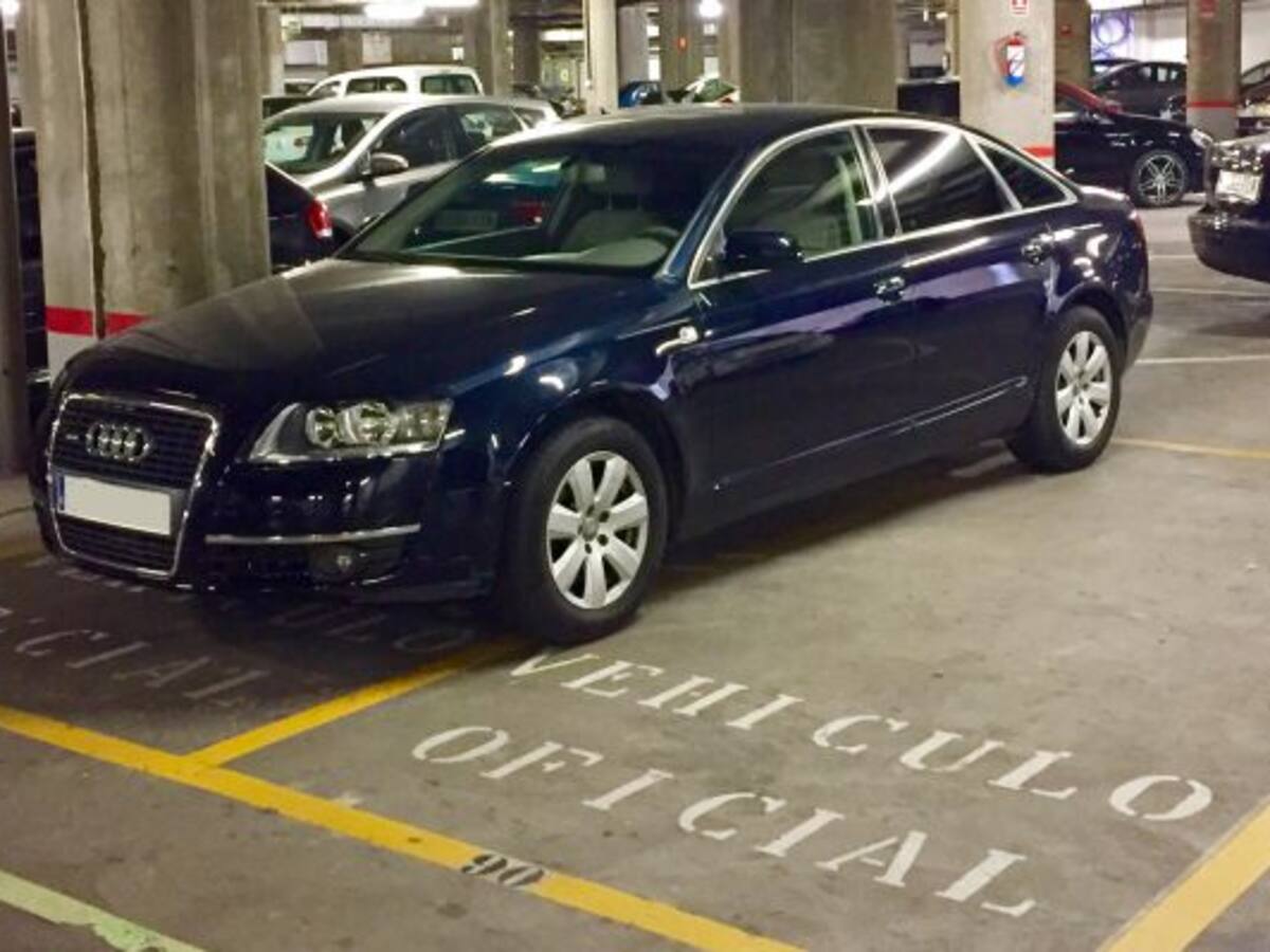 UPyD pide que se subaste el coche de alta gama del alcalde de Alcobendas