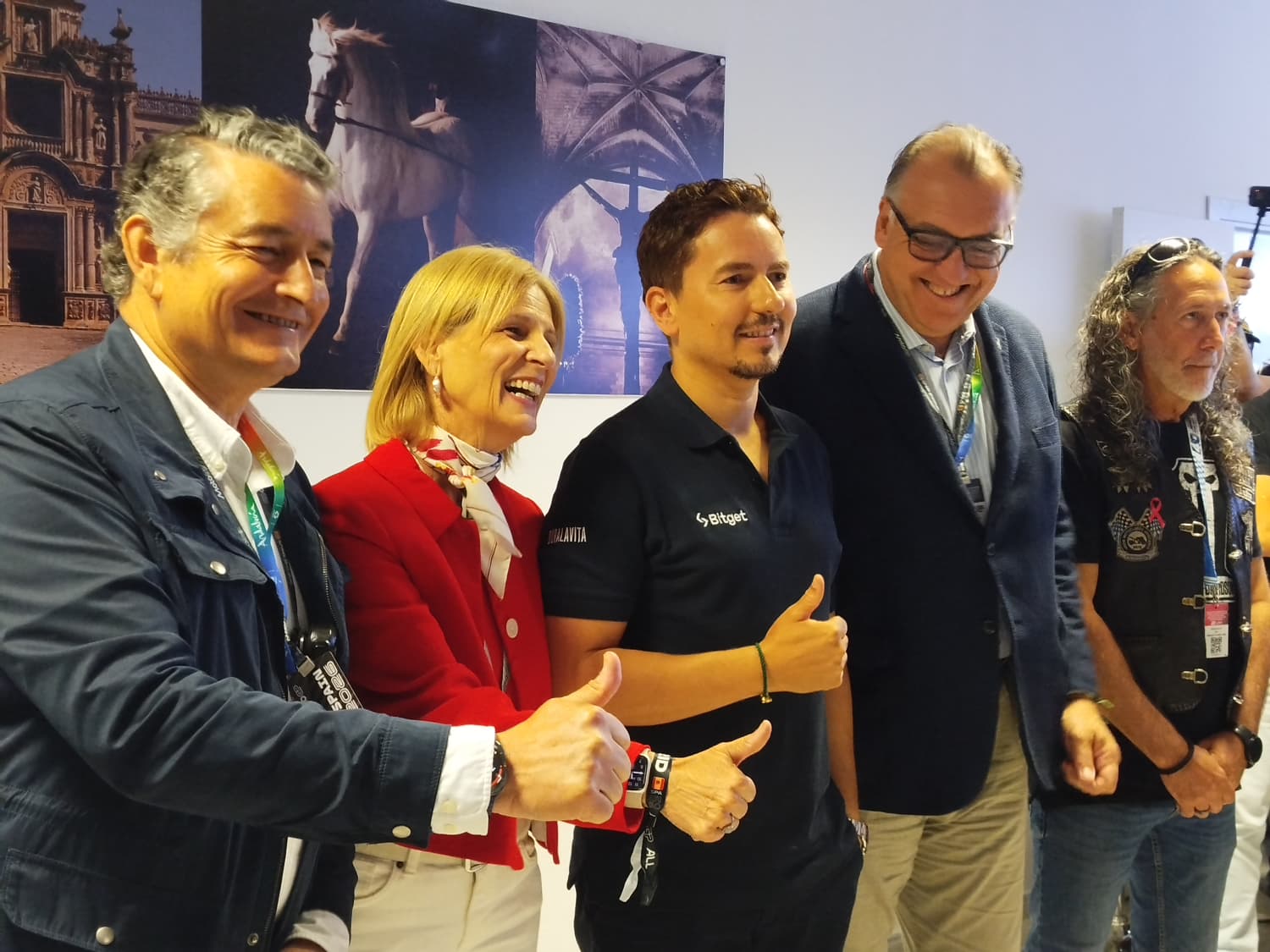 Entregado el premio a Jorge Lorenzo