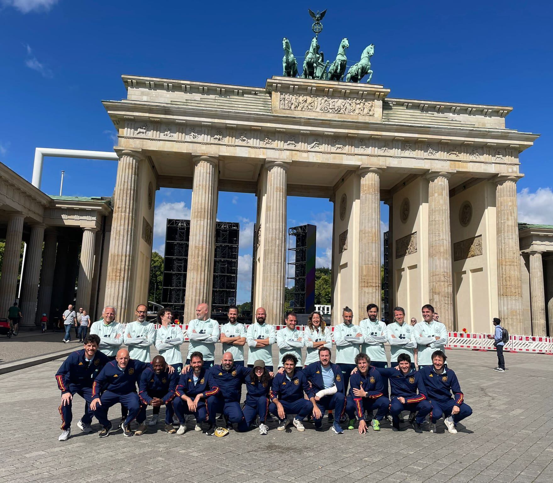 El equipo español ha quedado subcampeón de la primera Eurocopa de escritores  celebrada en Berlín