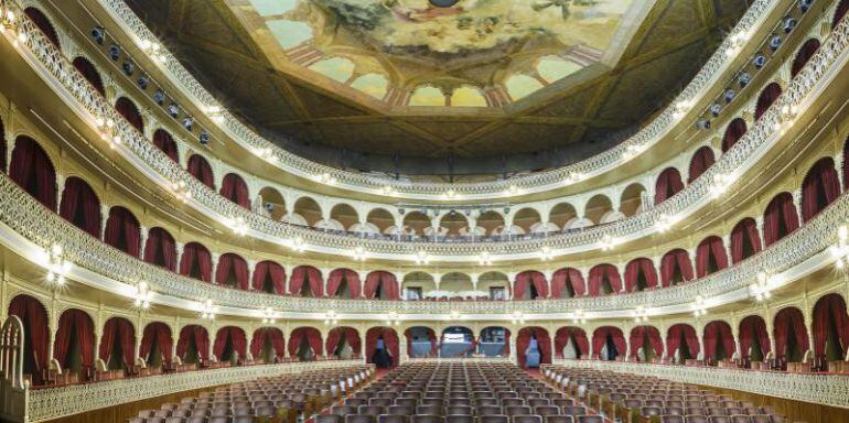 Interior del Gran Teatro Falla