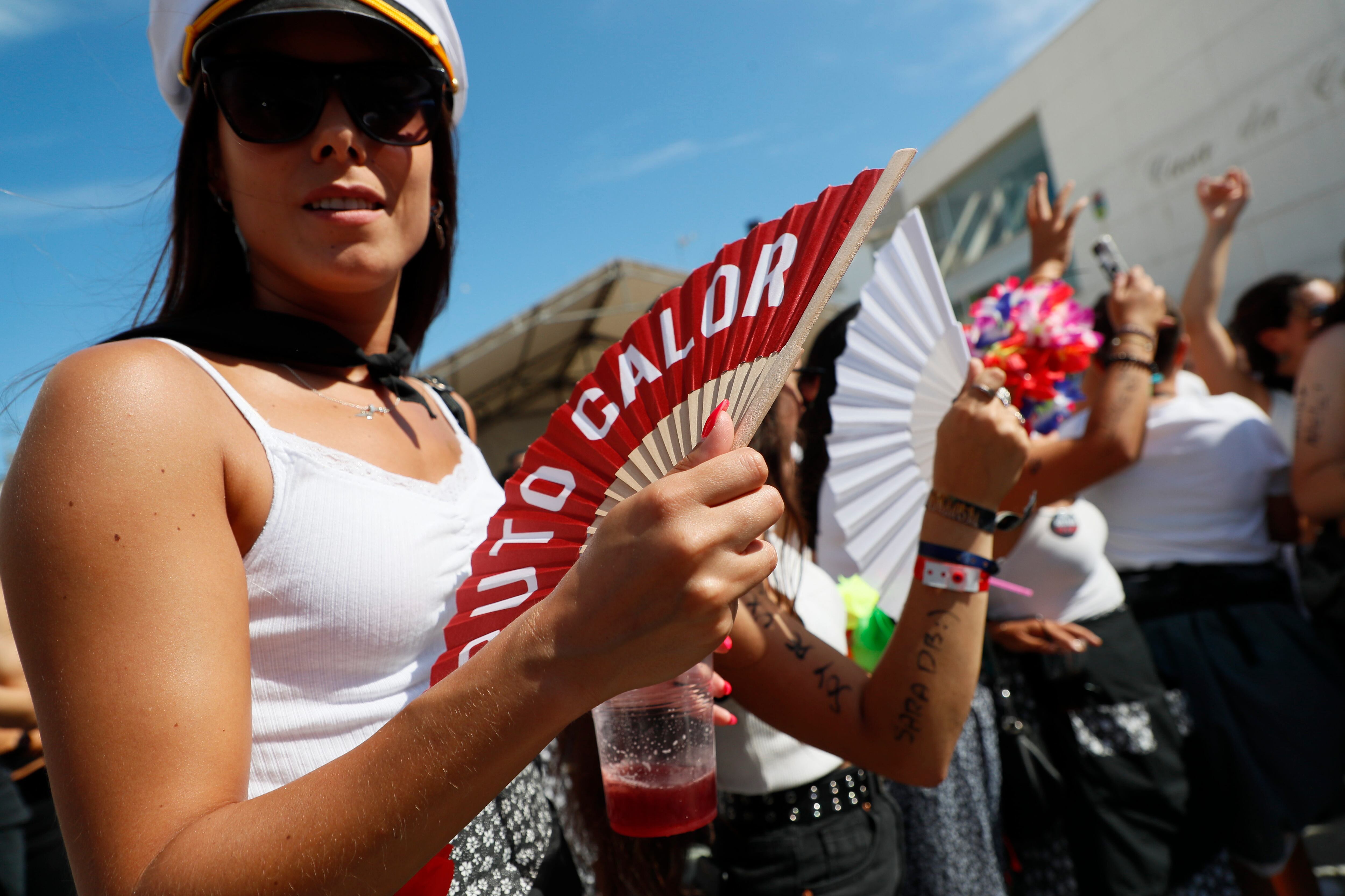 Una mujer este sábado durante la fiesta de A Maruxaina, en la primera edición tras el escándalo de 2019 por la grabación y difusión de vídeos íntimos que atentaban contra la intimidad de ocho docenas de mujeres.