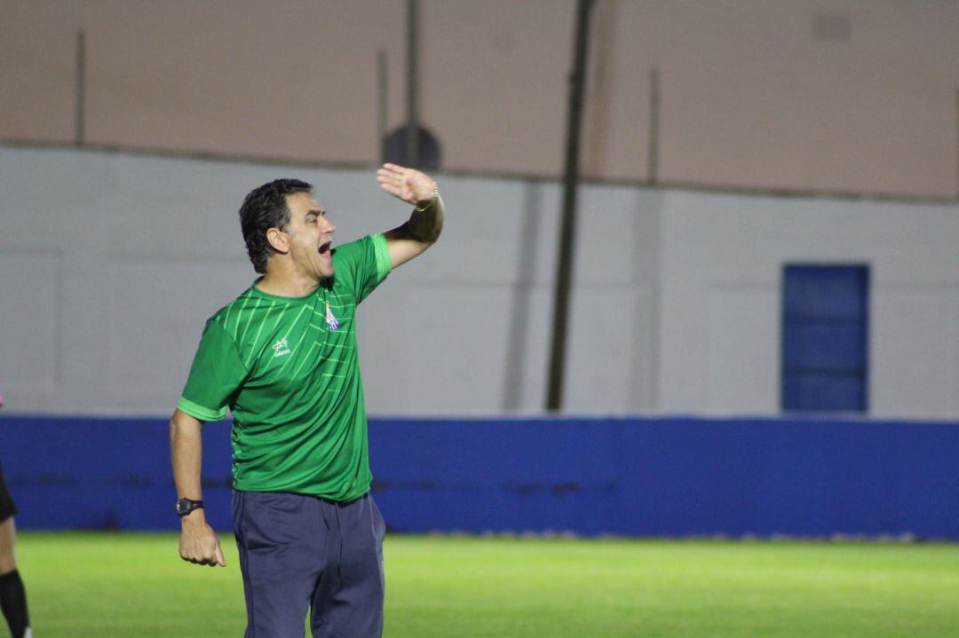 José Alba Heredia &#039;Bolli&#039;, durante el partido ante el Cabecense