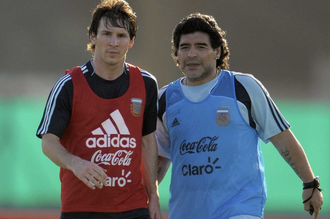 Messi y Maradona, en la época del Pelusa como seleccionador nacional de Argentina.