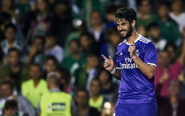 Isco durante un partido con el Real Madrid 