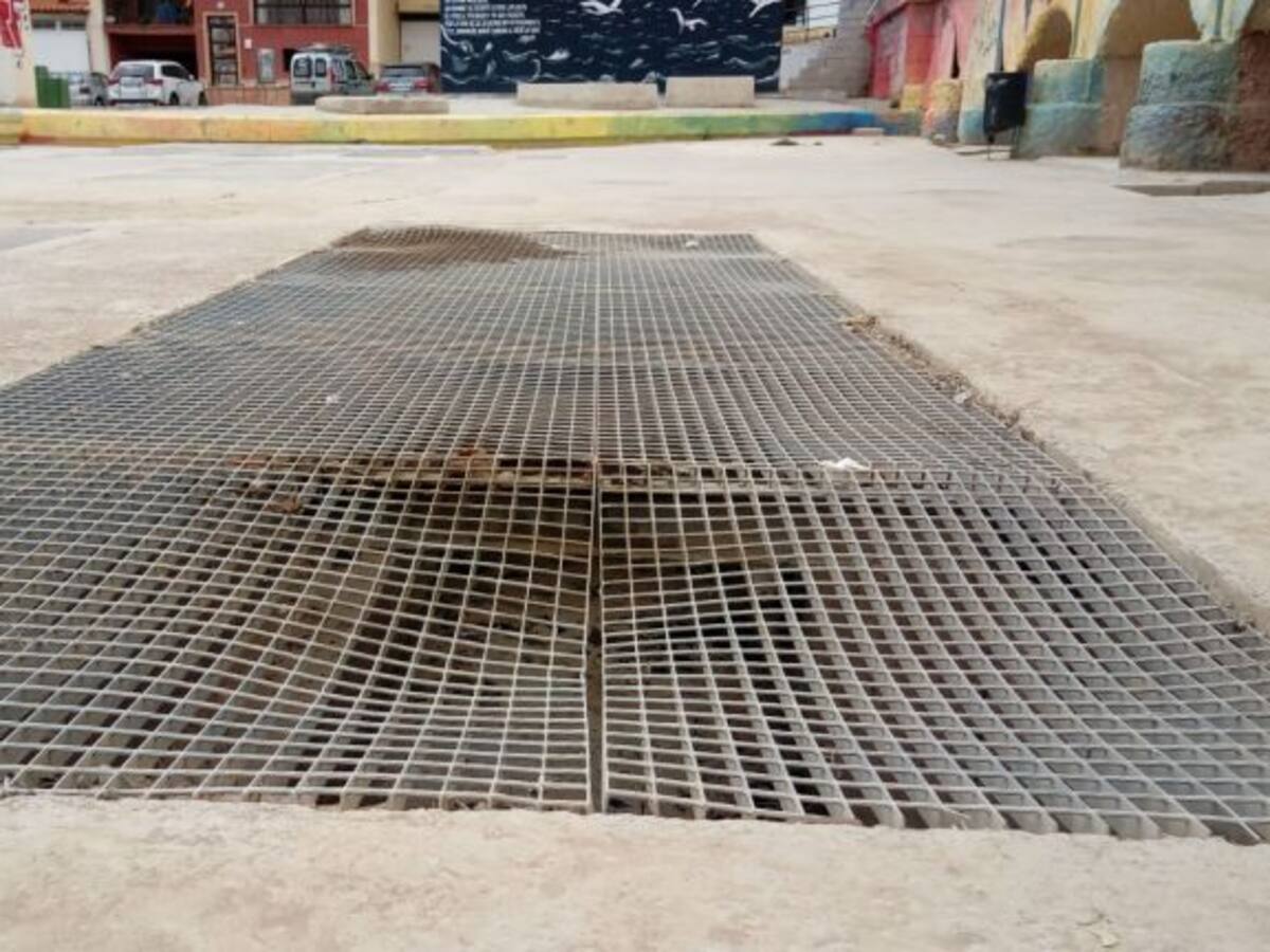 El PSOE de Los Alcázares se muestra preocupado por el peligroso estado del tanque de tormentas