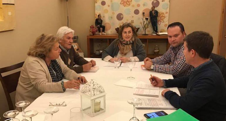 Reunión del partido (archivo).