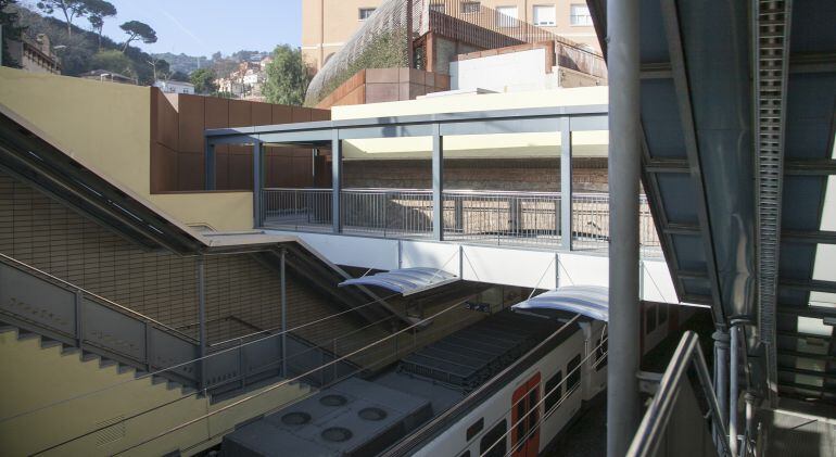 L'estació remodelada de Peu del Funicular 