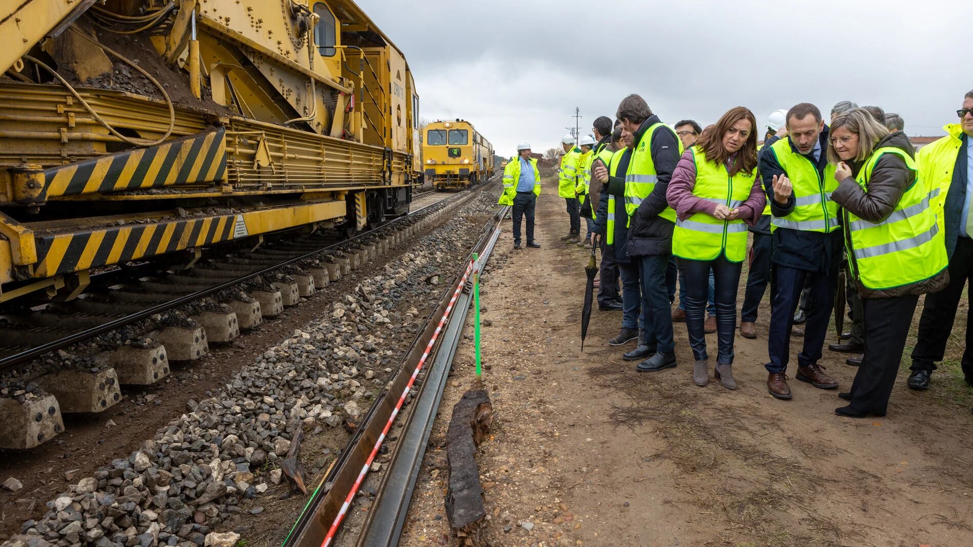 Visita a las obras de representantes del Gobierno