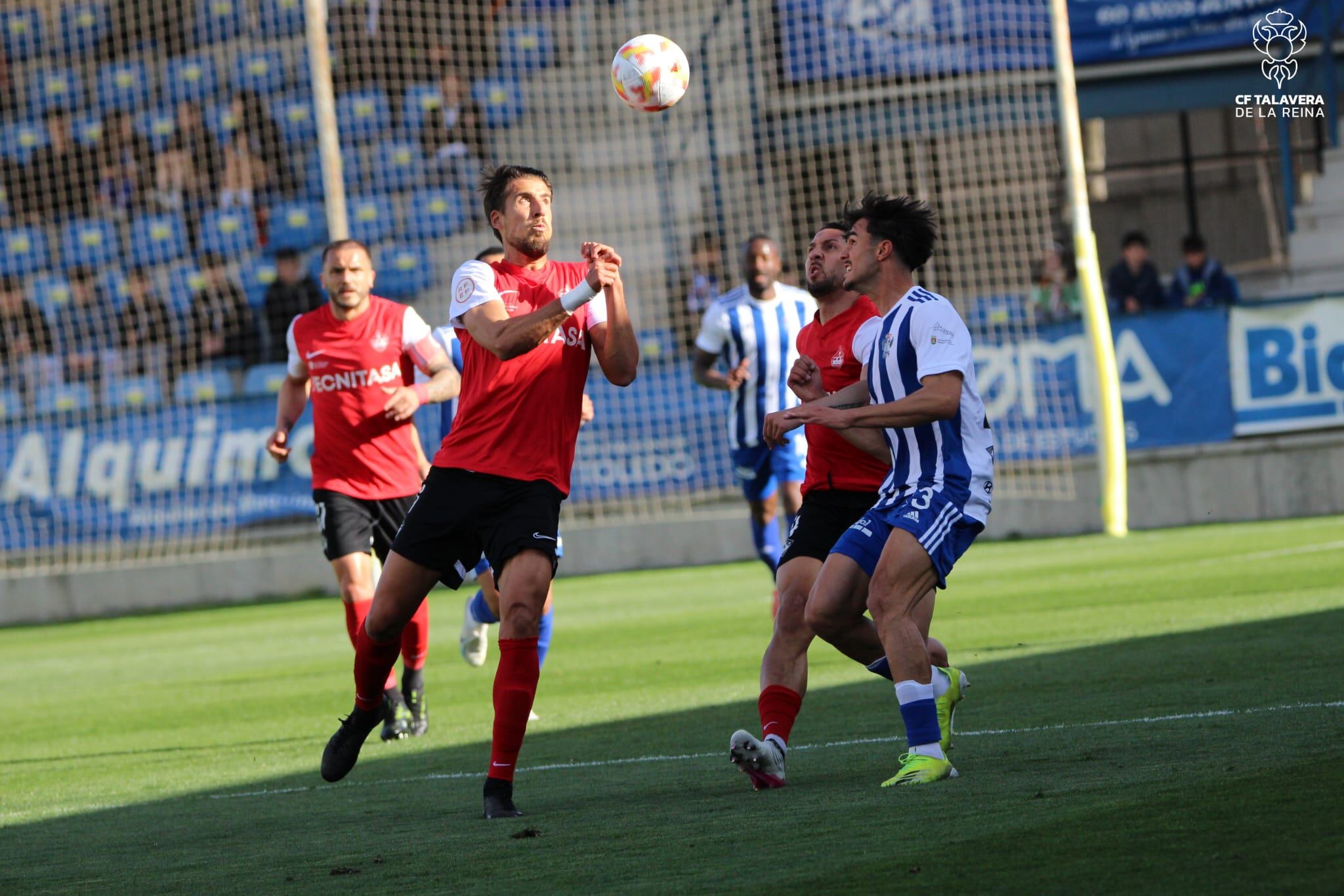 La UD Sanse se impone al Talavera y corta la mala racha de resultados