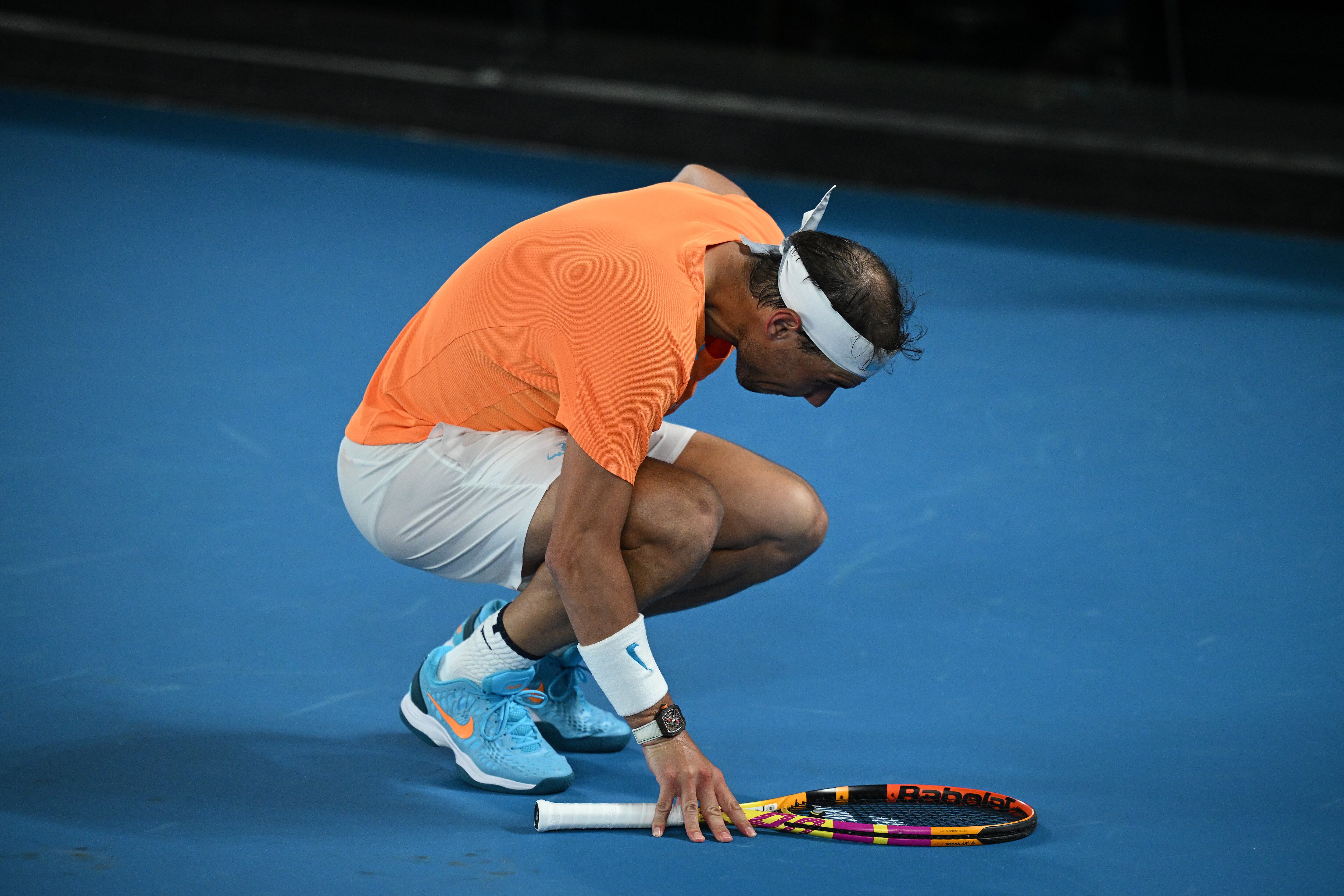 Nadal se lesiona en su partido frente a McDonald y se despide del Open de Australia en segunda ronda.