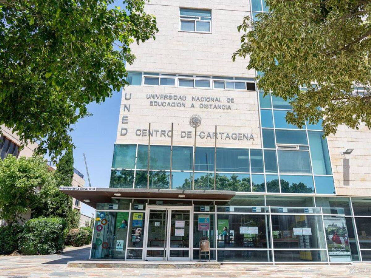 Programa Hoy por hoy Cartagena desde la sede del Centro Universitario UNED Cartagena