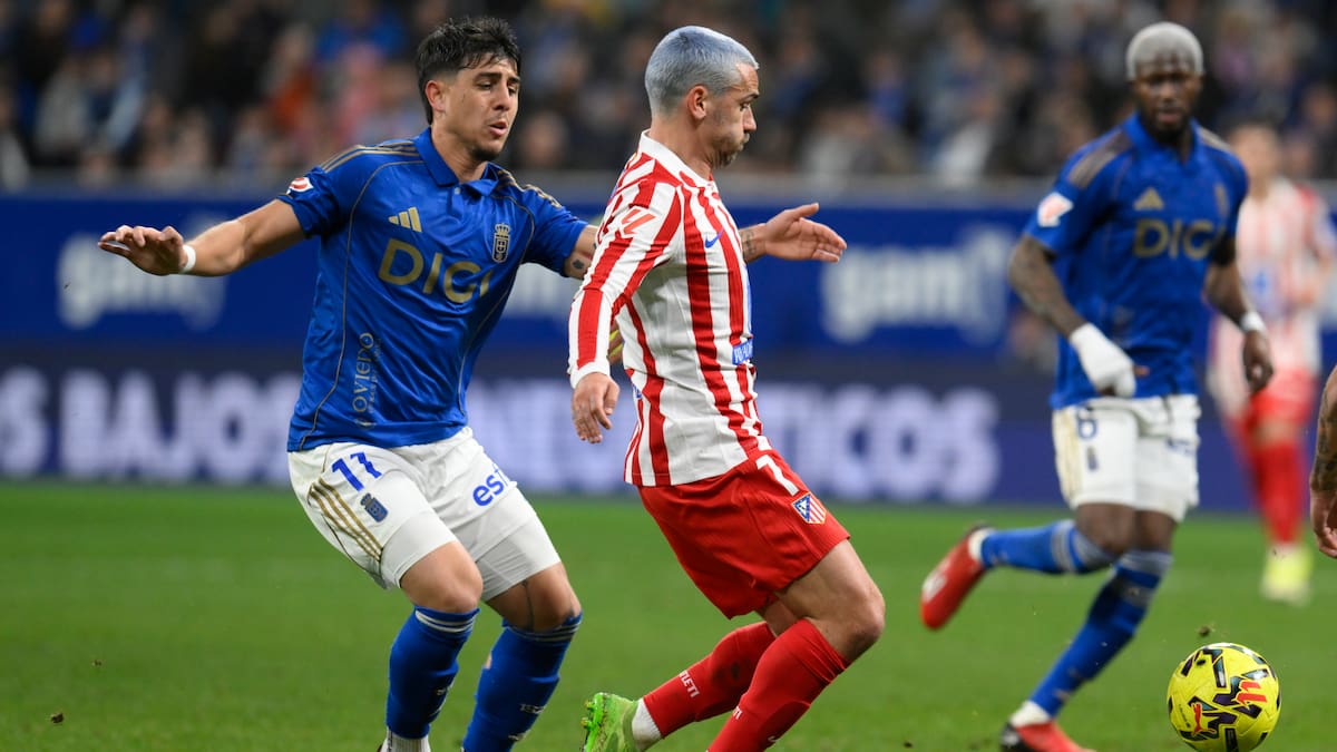 Julián Alvarez rompe el maleficio del Atleti lejos de casa y hunde el Oviedo en el último minuto (0-1)
