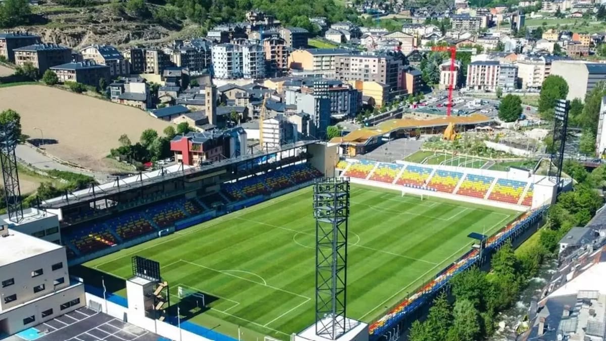 L'FC Andorra continuarà dos anys més a Encamp