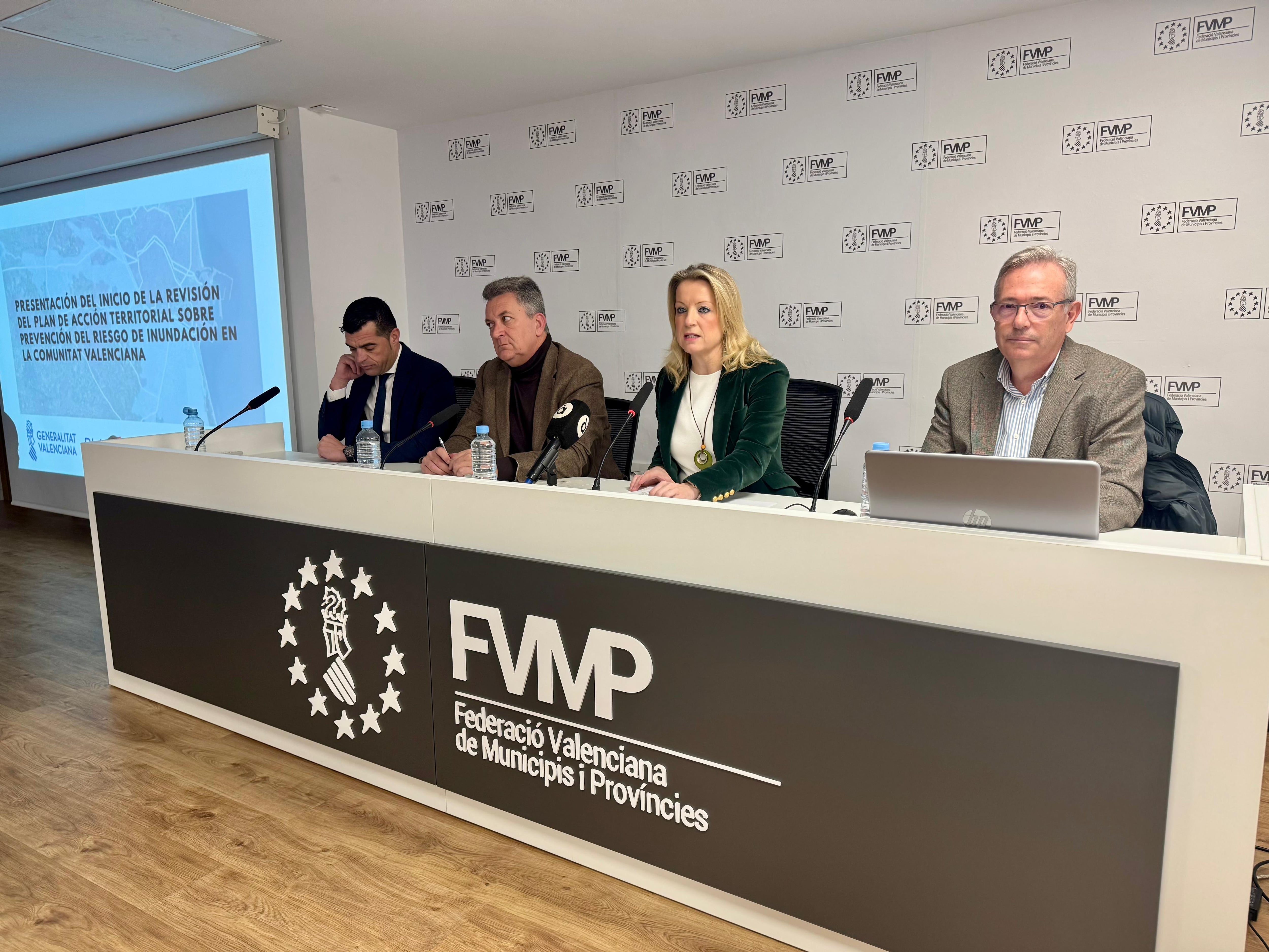 Presentación de la revisión del Patricova en la FVMP