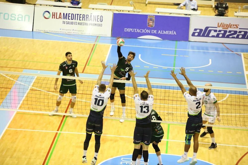 Unicaja Costa de Almería encadena triunfos.