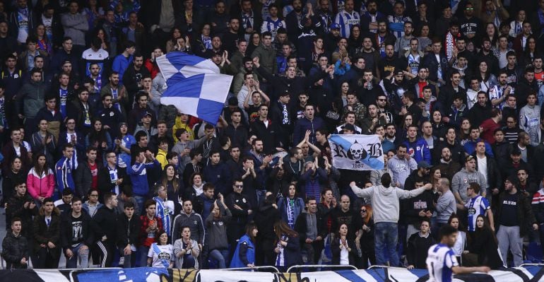 Los Riazor Blues, durante un encuentro del Deportivo en Riazor