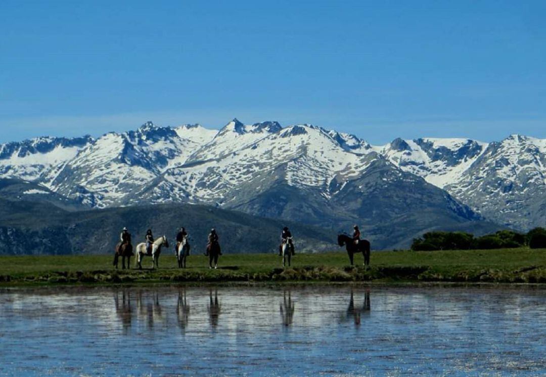 Las rutas a caballo, una de las actividades que se puede realizar en la zona Norte de Gredos 