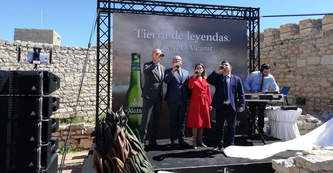 De izquierda a derecha, Richard Weissend, Javier Márquez, Marta García y Francisco Reyes.