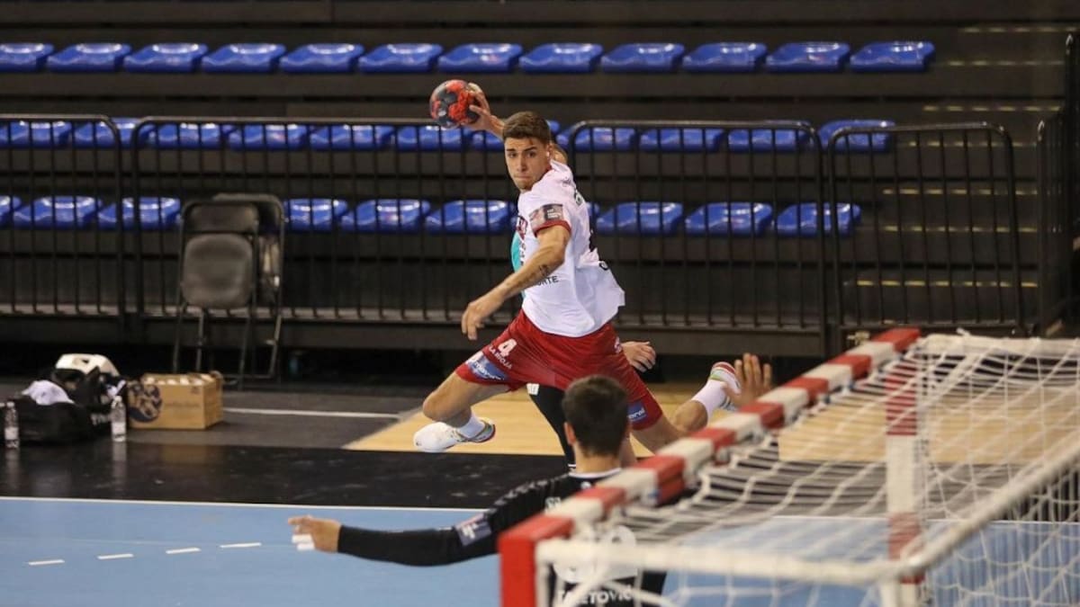 Velasco analiza la victoria europea del Ciudad de Logroño