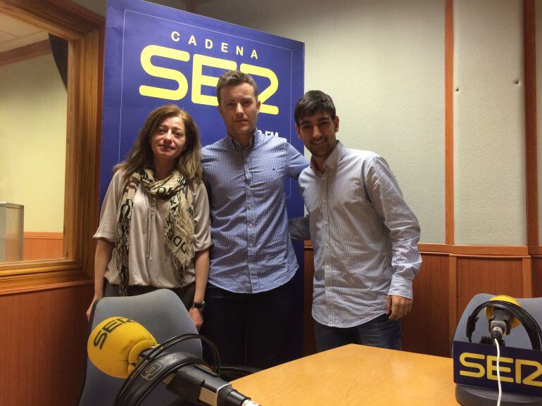 Mari Carmen Ruiz, Carlos Guereta y Jaime López, en Radio Albacete