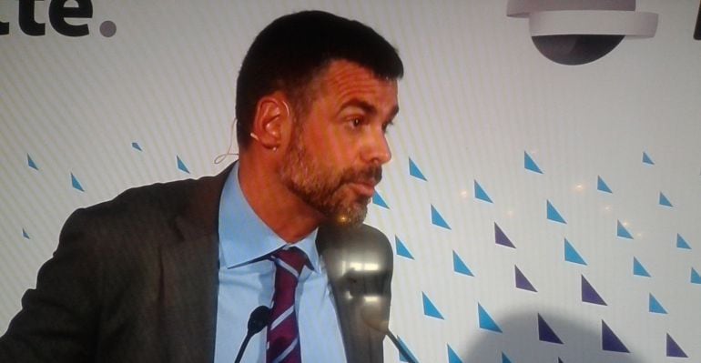 El Conseller de Territori i Sostenibilitat durant la inauguració de la XXVI Trobada Empresarial al Pirineu.