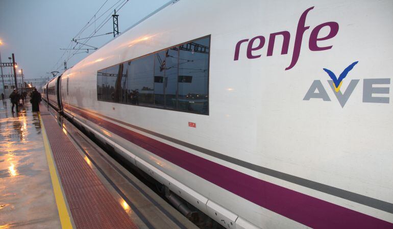 Tren d&#039;alta velocitat. 