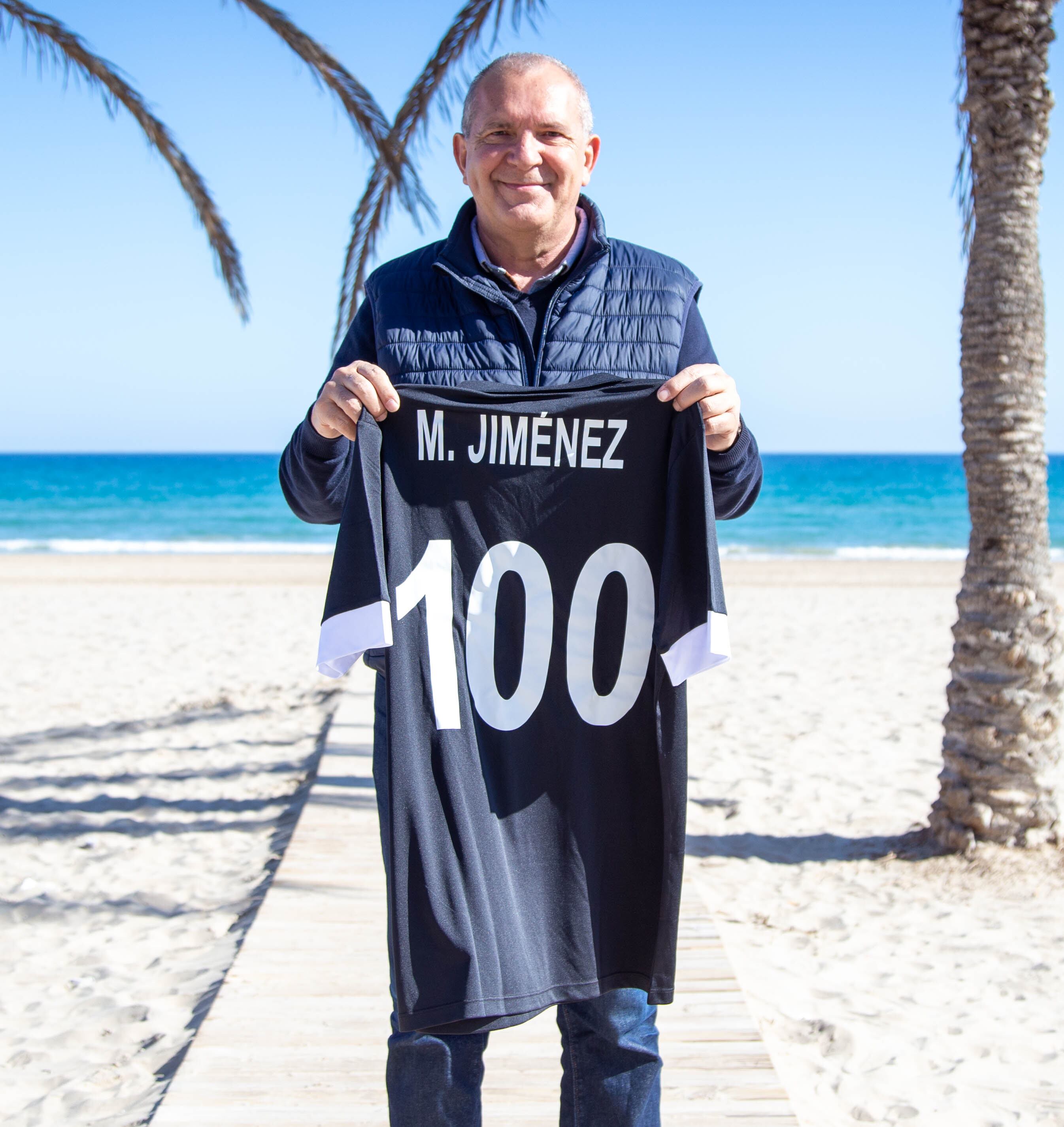 Manolo Jiménez, exentrenador del Hércules CF y embajador del Centenario