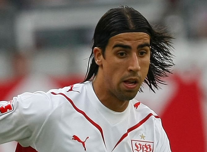 Khedira, durante un partido con el Stuttgart