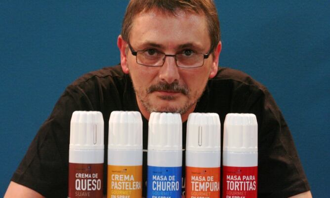 El chef de Mugaritz, Andoni Luis Aduriz, ha presentado la "comida en espray" en Madrid Fsuión 2013.