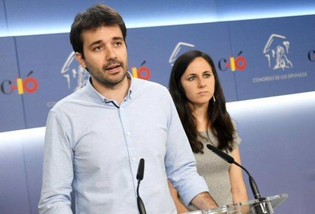 Sánchez Serna junto a Ione Belarra