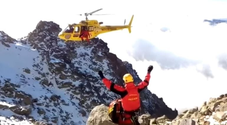 El helicóptero que ha participado en las labores de rescate.