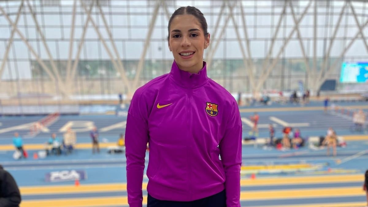 Candela González en su debut con el F. C. Barcelona