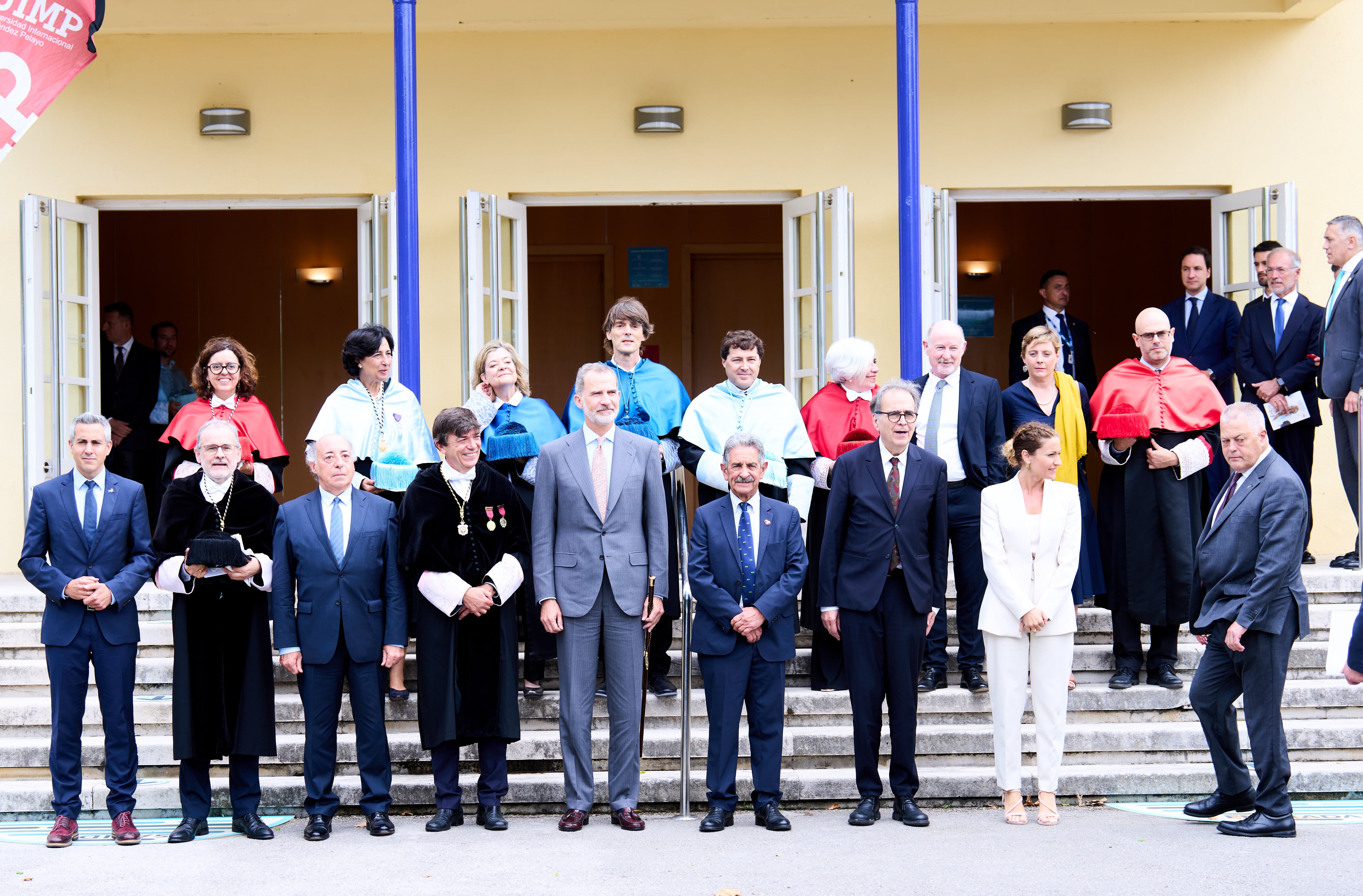 Acto académico de apertura de los Cursos de Verano de la UIMPS.M. el Rey D. Felipe VI, D. Rafael Yuste, Catedrático de Biología, Columbia University