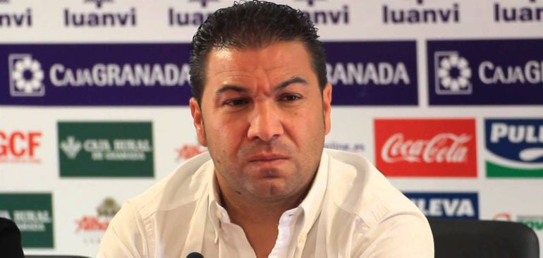 Juan Carlos Cordero, director deportivo del Granada CF, en rueda de prensa