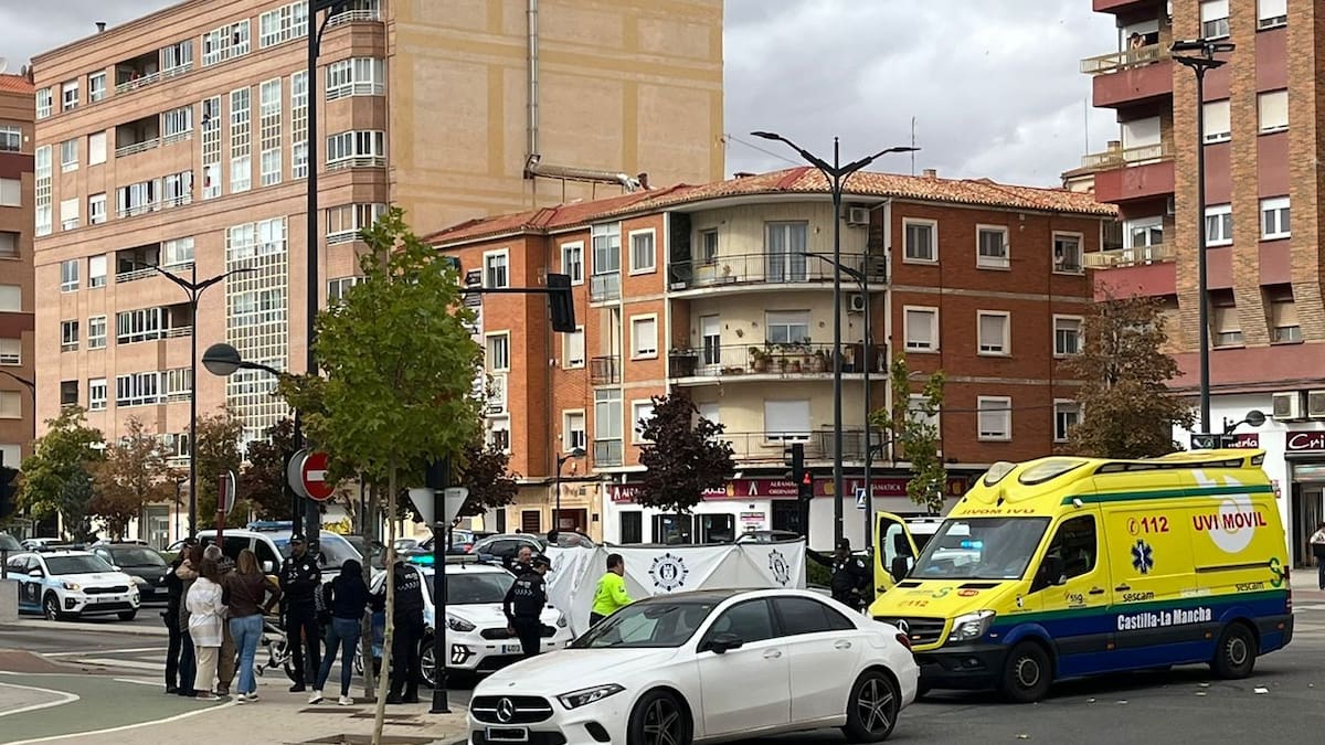El inspector Jefe de la Policía Local, Mario Rubio, explica el atropello con resultado de muerte