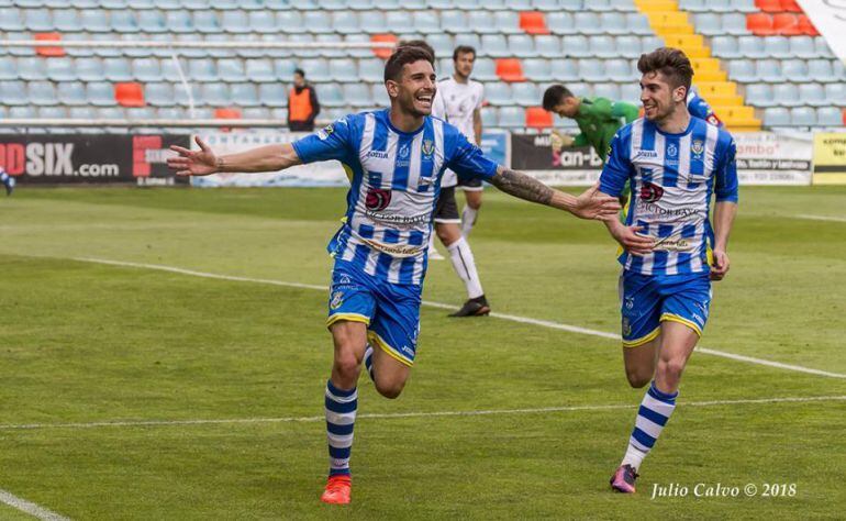 Rubiato logró el primer gol de la Arandina en Salamanca